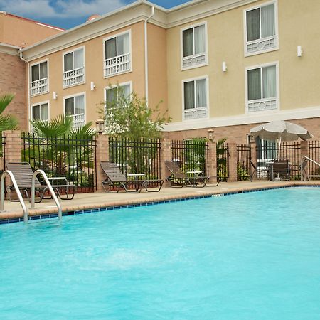 Holiday Inn Express & Suites Alexandria, An Ihg Hotel Екстериор снимка